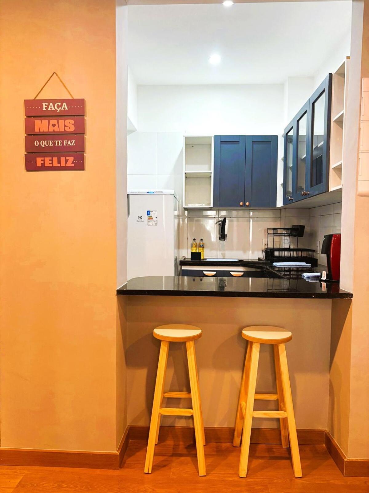 Maravilhoso - Amplo, Reformado E Novo! Apartamento *